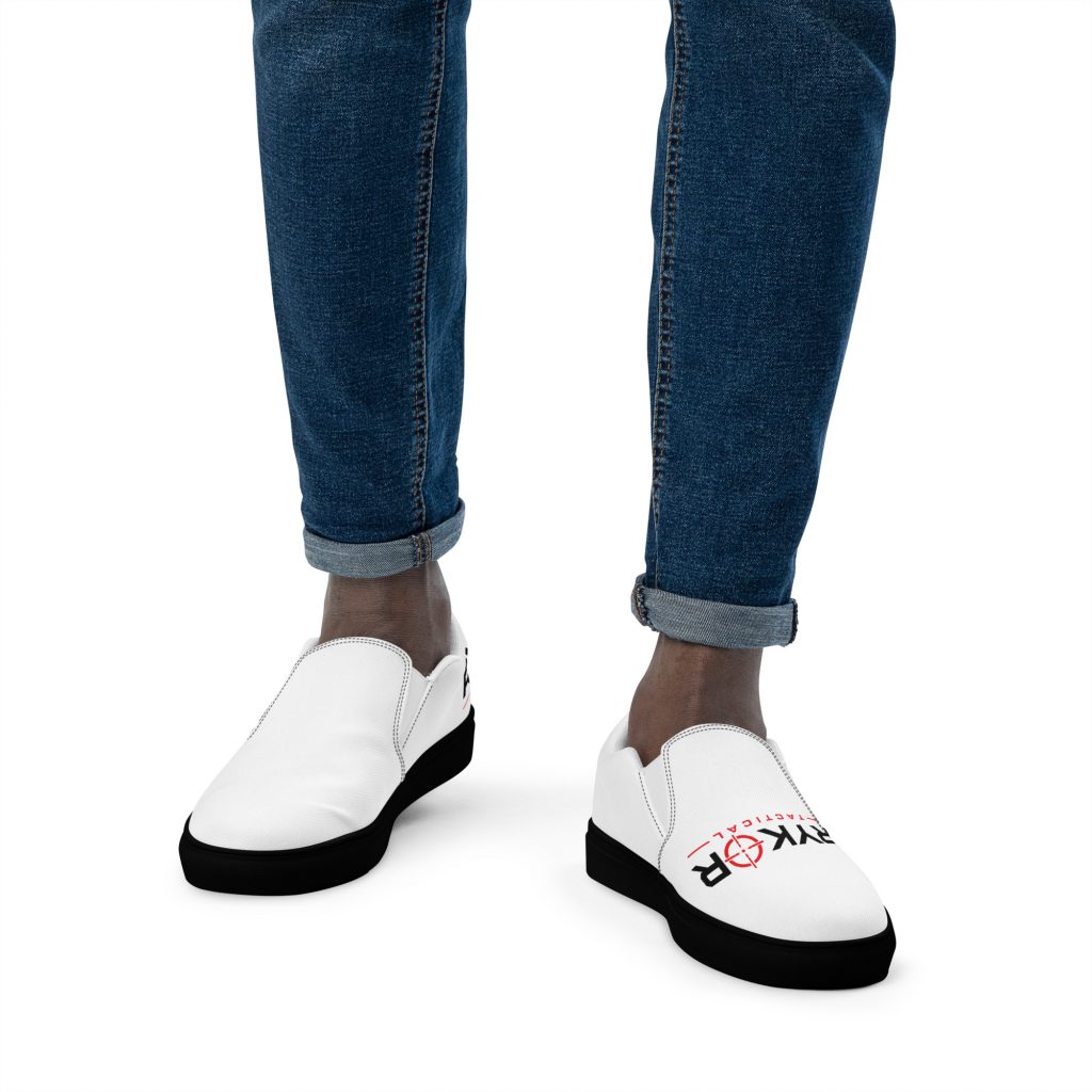 Men’s slip-on canvas shoes